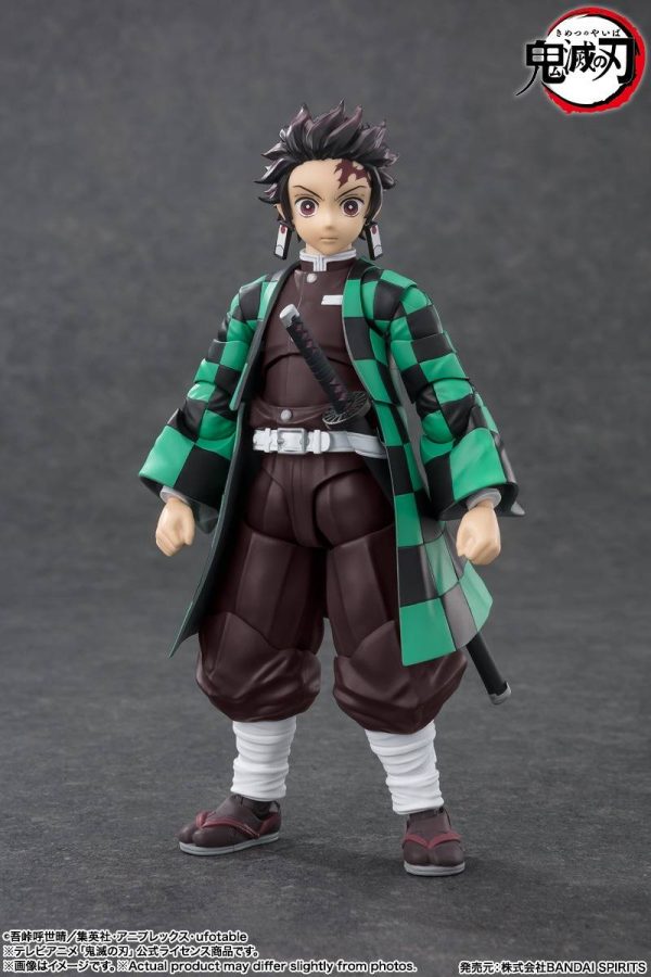 S.H.FIGUARTS: Demon Slayer - Tanjiro Kamado - Image 4